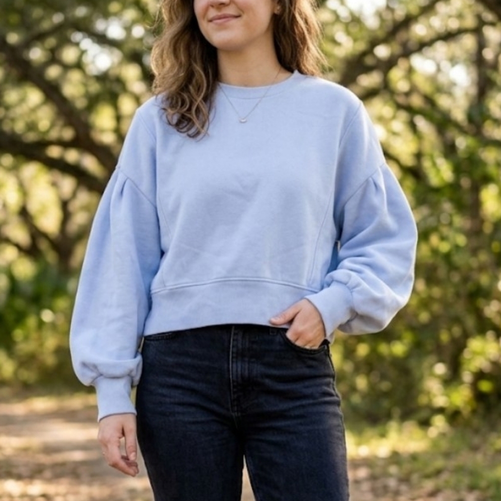 Light Blue Crew Neck Sweatshirt